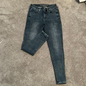 American Eagle Super Strertch X4 jeans - size 6